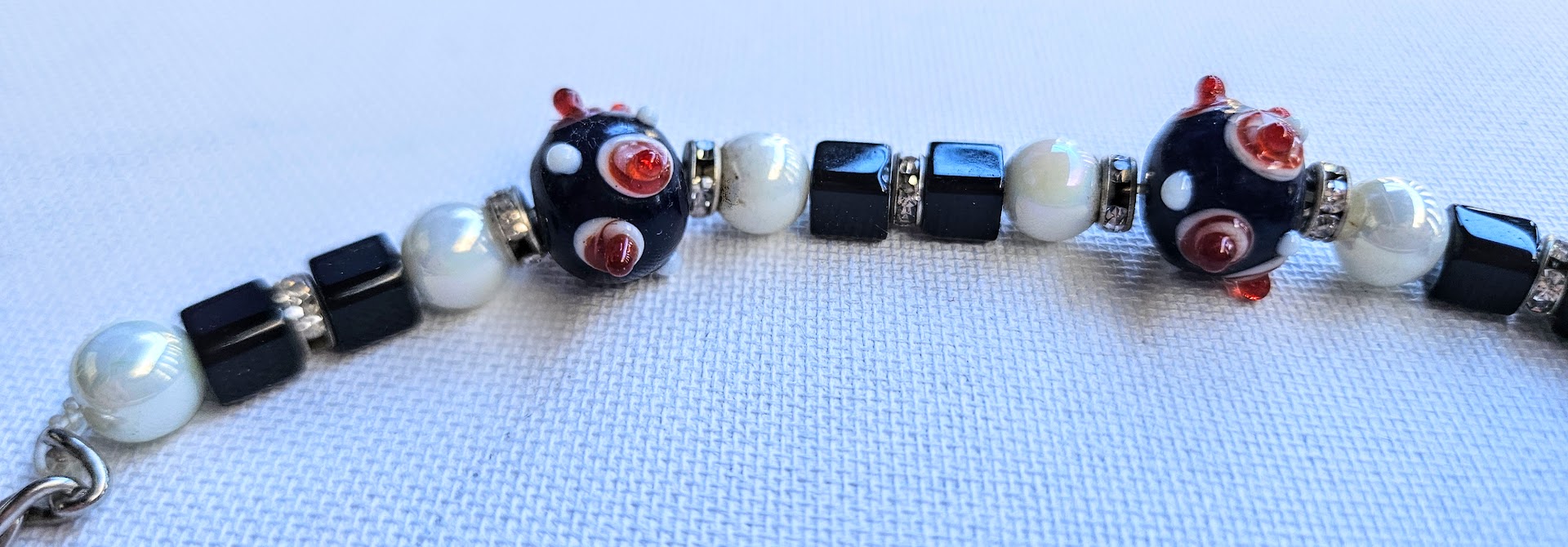 Beaded Keyring – Lampwork Polka Dot, Black Cube & Beautiful White Beads
