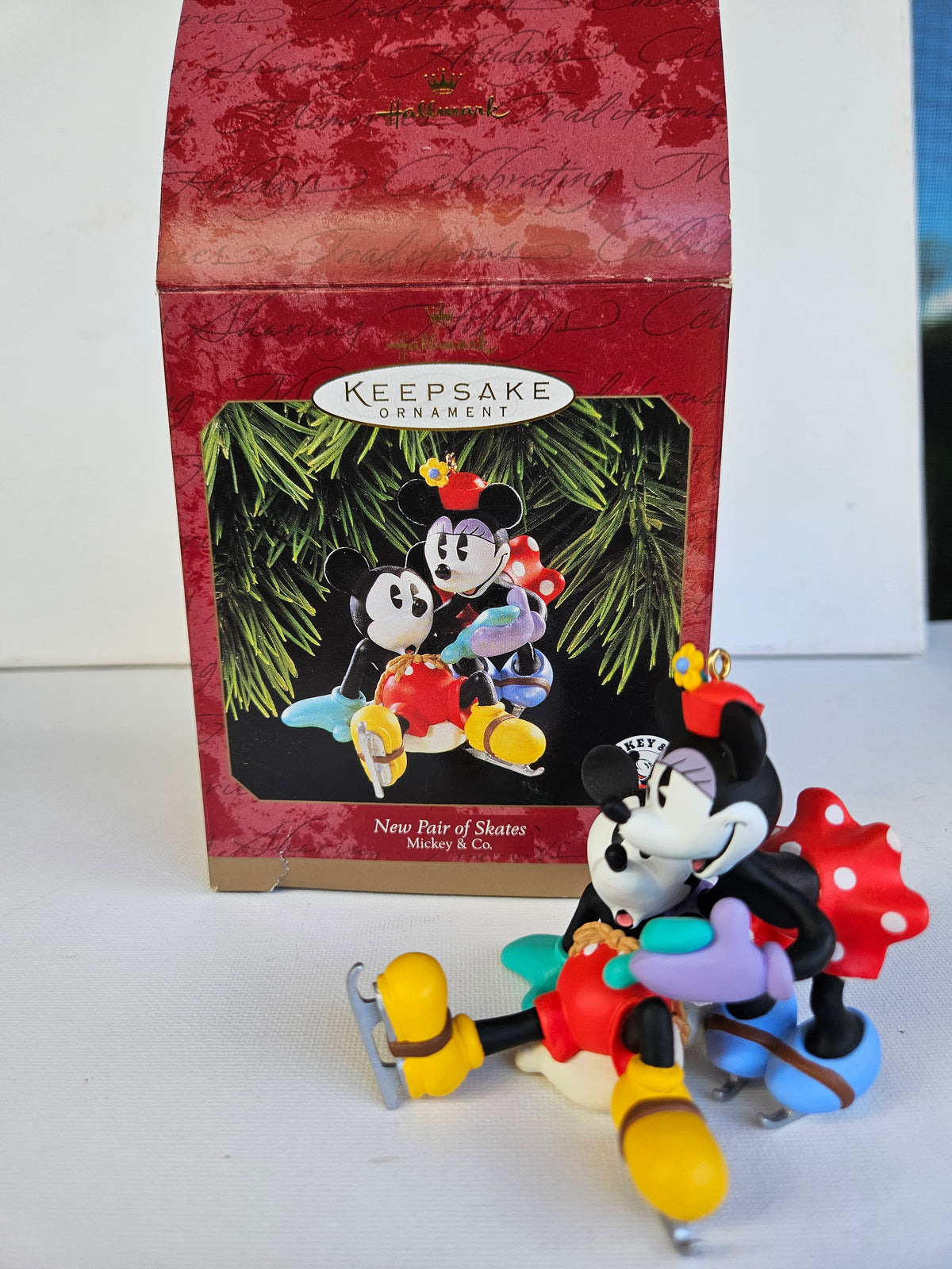 New Pair of Skates – Mickey & Co.