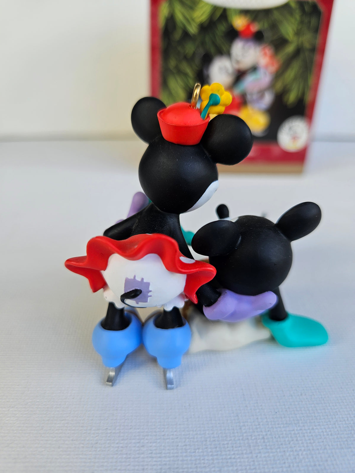 New Pair of Skates – Mickey & Co.