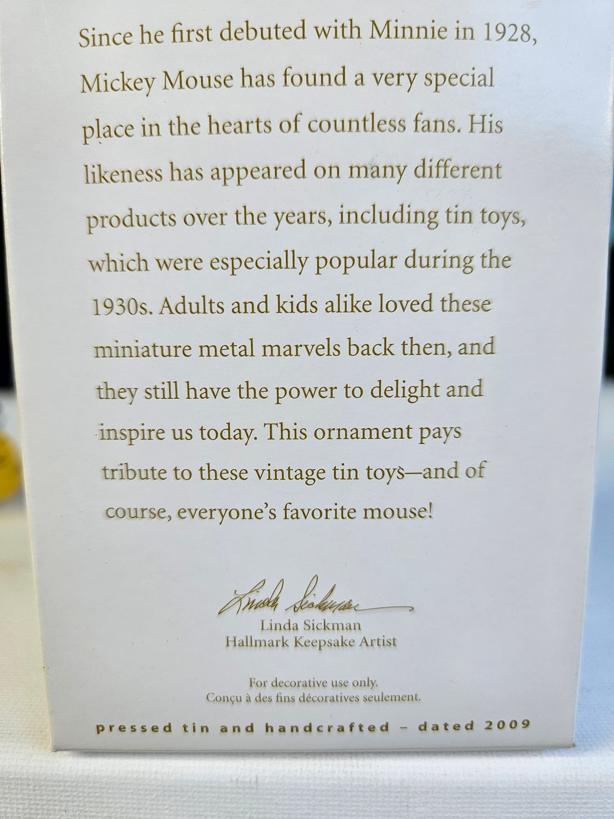 Vintage Tin Mickey – Hallmark Keepsake (2009)