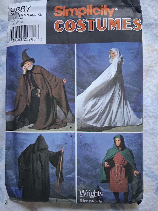 Simplicity 9887 – Wizard & Fantasy Cloak Costume Pattern (Sizes XS–XL)