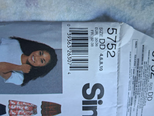 Simplicity 5752 – Multi‑Length Gathered Skirt Pattern (Sizes 4–10)