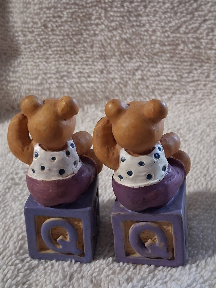 Boyds Bears Resin Alphabet Block Bear – Quincy - Letter Q