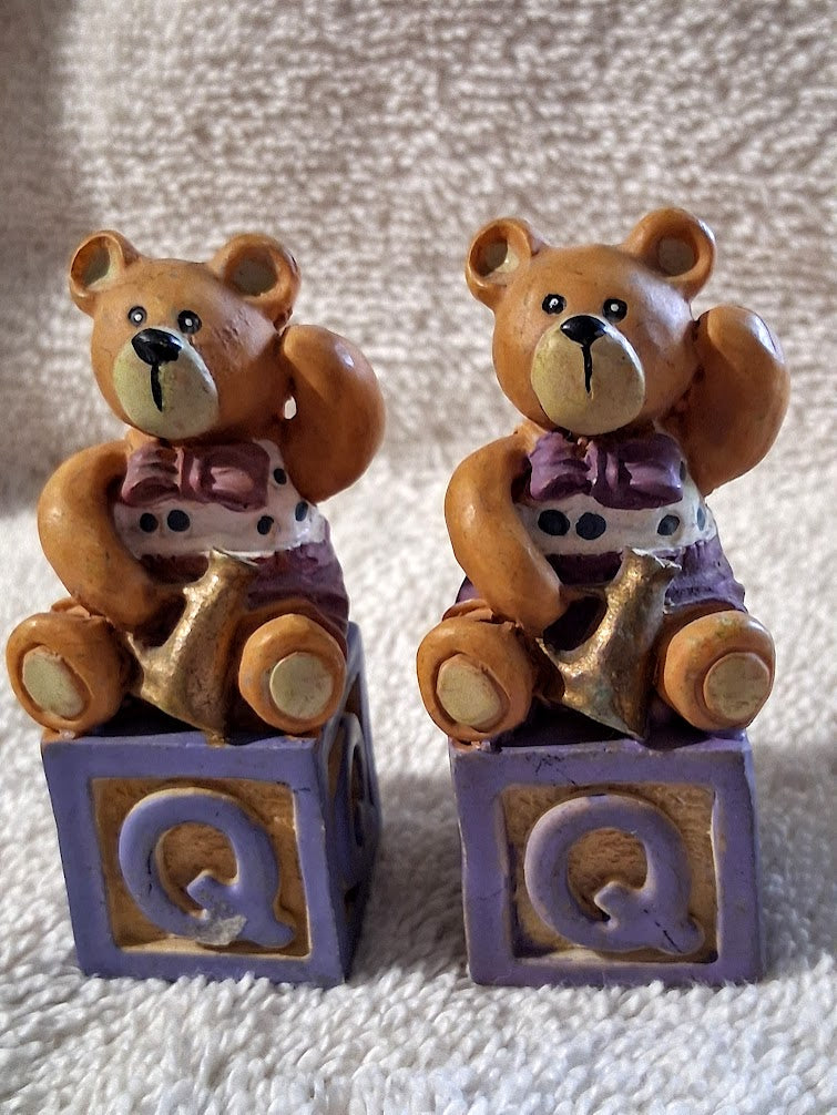 Boyds Bears Resin Alphabet Block Bear – Quincy - Letter Q