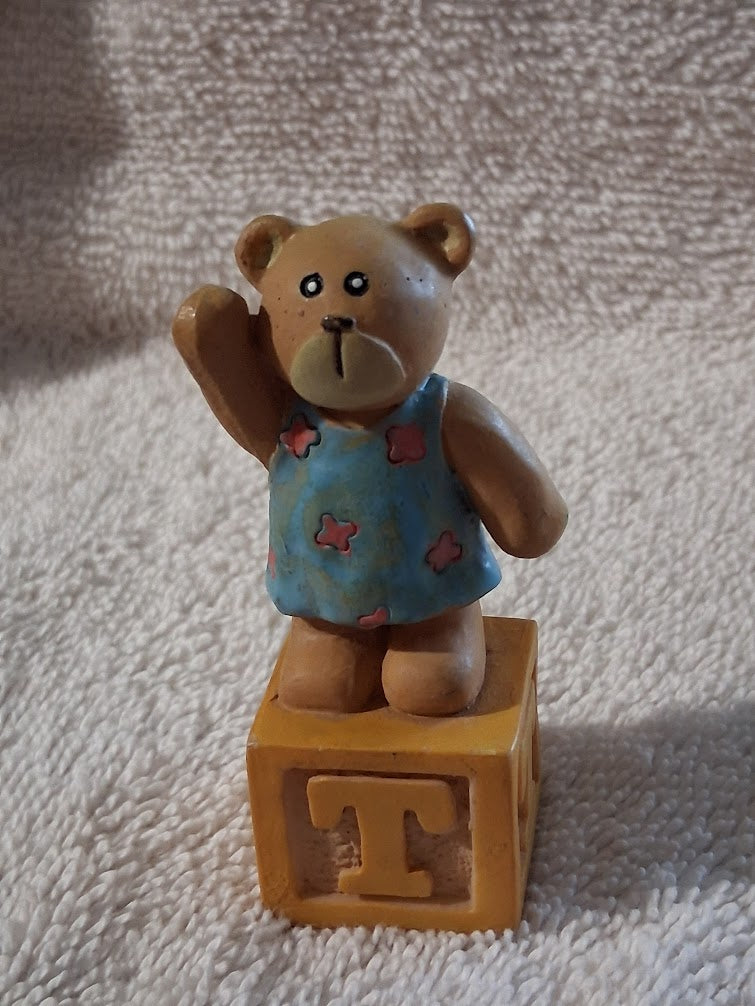Boyds Bears Resin Alphabet Block Bear – T is for Trixie – Letter T Figurine